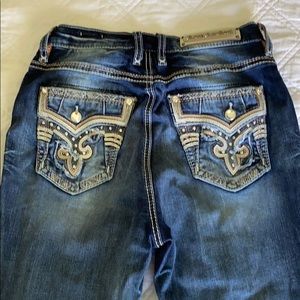 Rock revival ultra high rise curvy skinny jeans